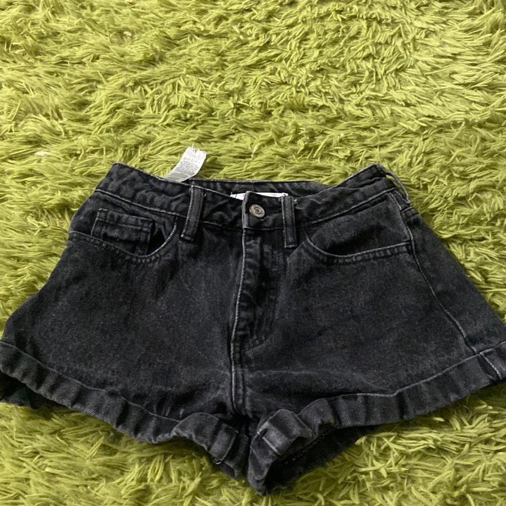black pacsun mom shorts